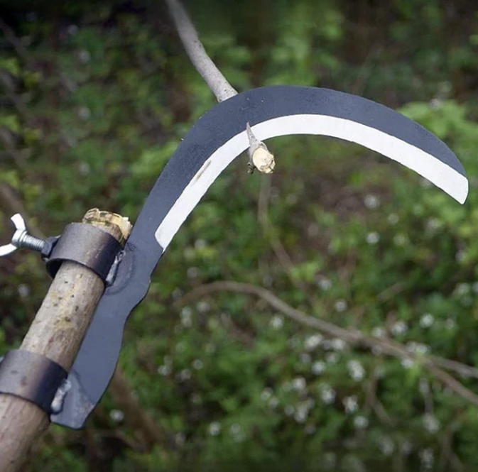 Серп для прополювання бур'янів та зрубу гілок🔪